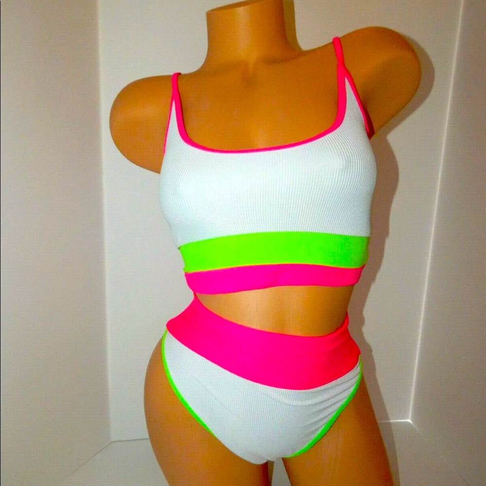 BEACH RIOT BIKINI HIGH WAIST  NWOT